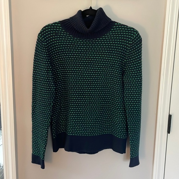 J. Crew Sweaters - Women’s J Crew Sweater Size Small